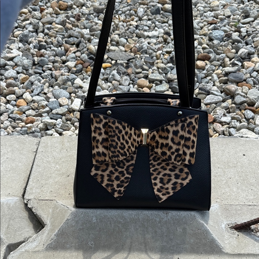Leopard Bow Black Handbag